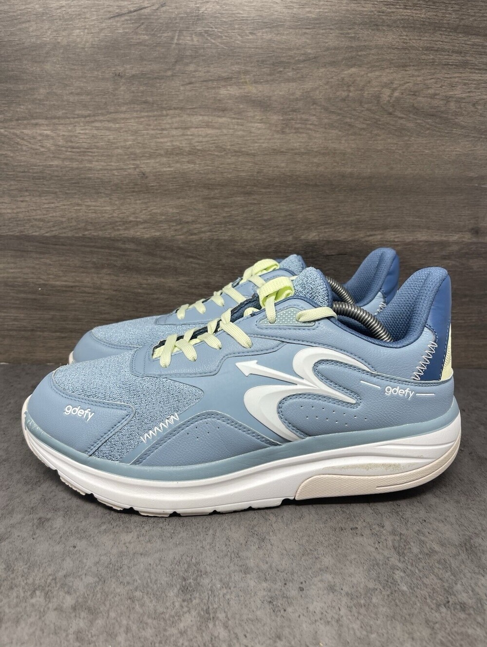 GDEFY Energiya Womens Size 11 Blue White VersoShock Walking Comfort Athletic